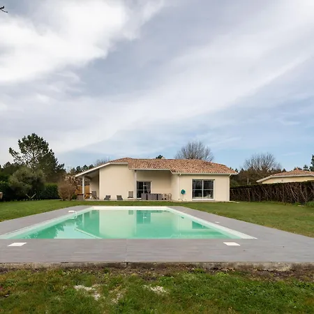 Superbe - 10 Pers. - Fr-1-319-628 Villa
