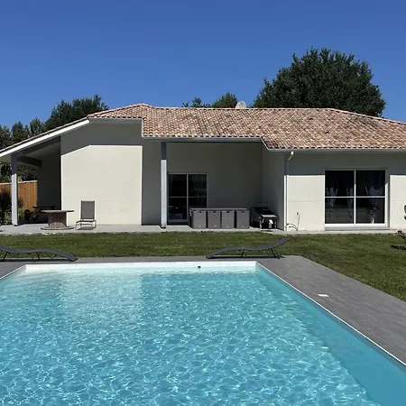Superbe - 10 Pers. - Fr-1-319-628 Villa