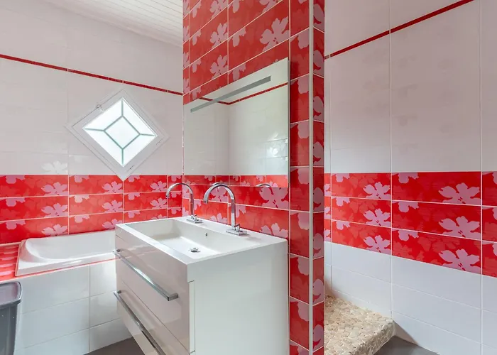 Superbe - 10 Pers. - Fr-1-319-628 * Паранти-ан-Борн